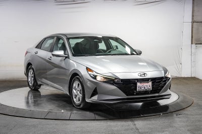 2021 Hyundai Elantra SE