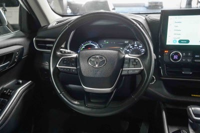 2023 Toyota Highlander Hybrid Bronze Edition