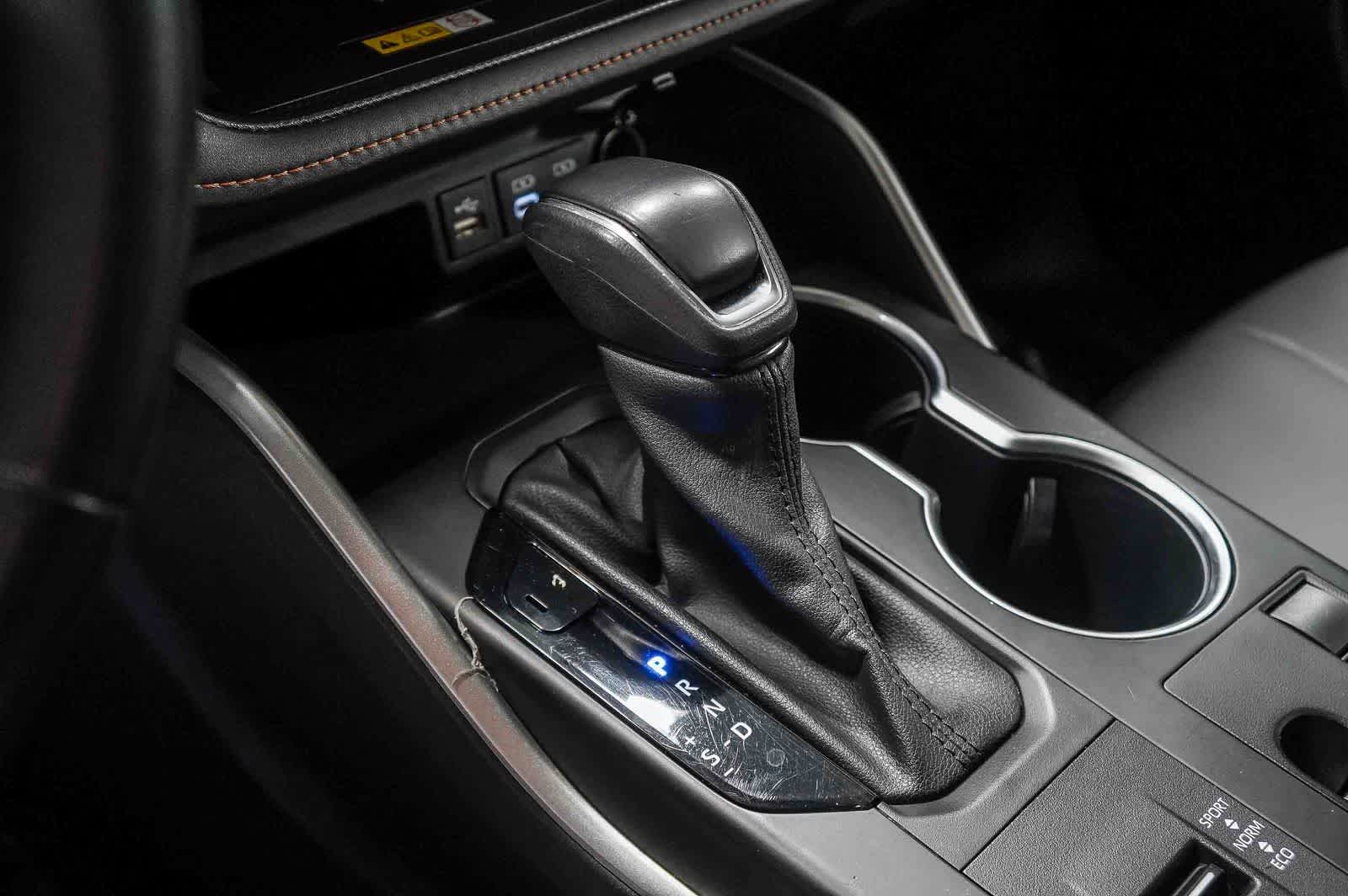 2023 Toyota Highlander Hybrid Bronze Edition