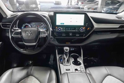 2023 Toyota Highlander Hybrid Bronze Edition