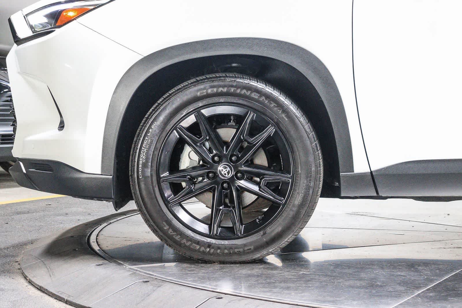 2025 Toyota Grand Highlander Hybrid Nightshade Edition