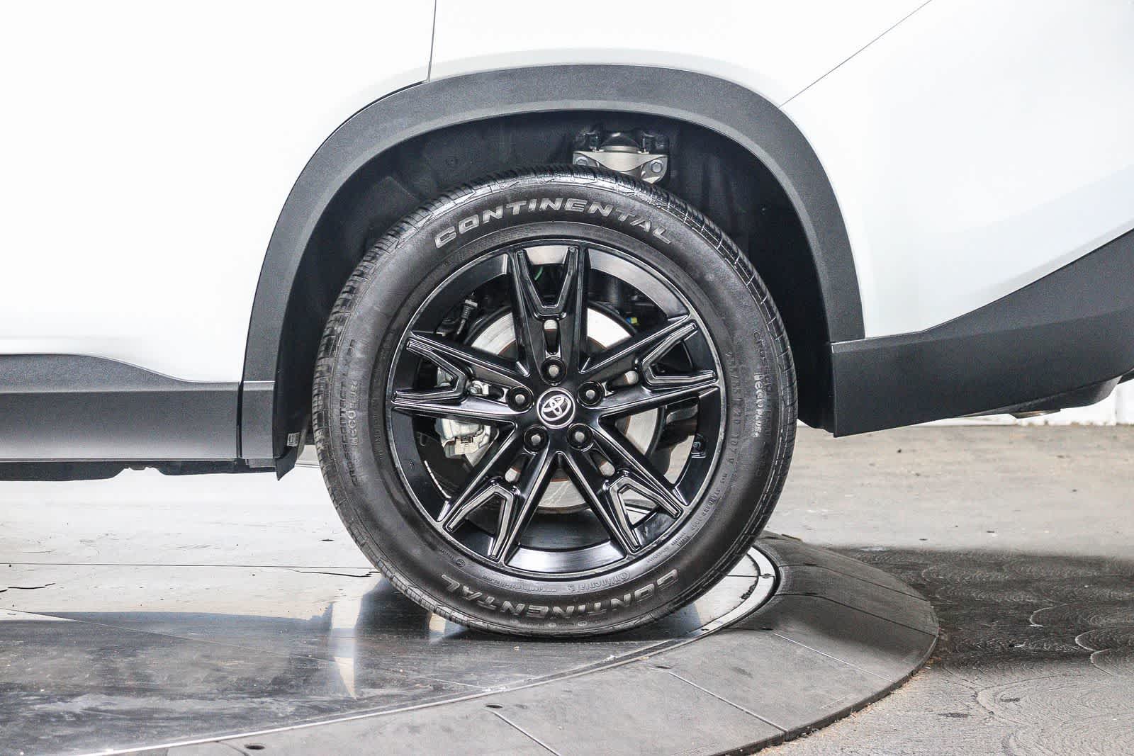 2025 Toyota Grand Highlander Hybrid Nightshade Edition