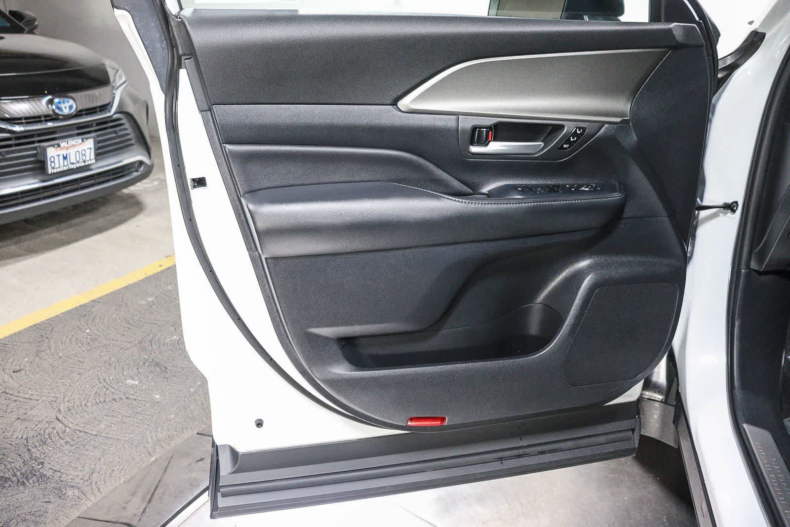 2025 Toyota Grand Highlander Hybrid Nightshade Edition