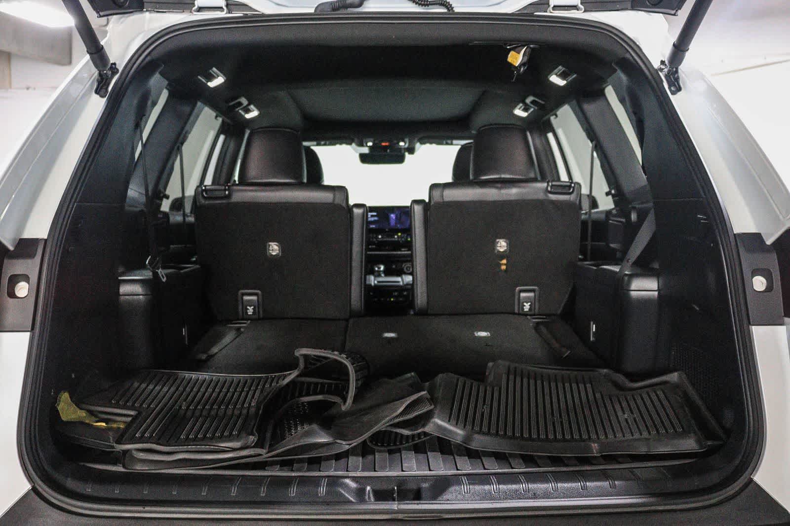 2025 Toyota Grand Highlander Hybrid Nightshade Edition