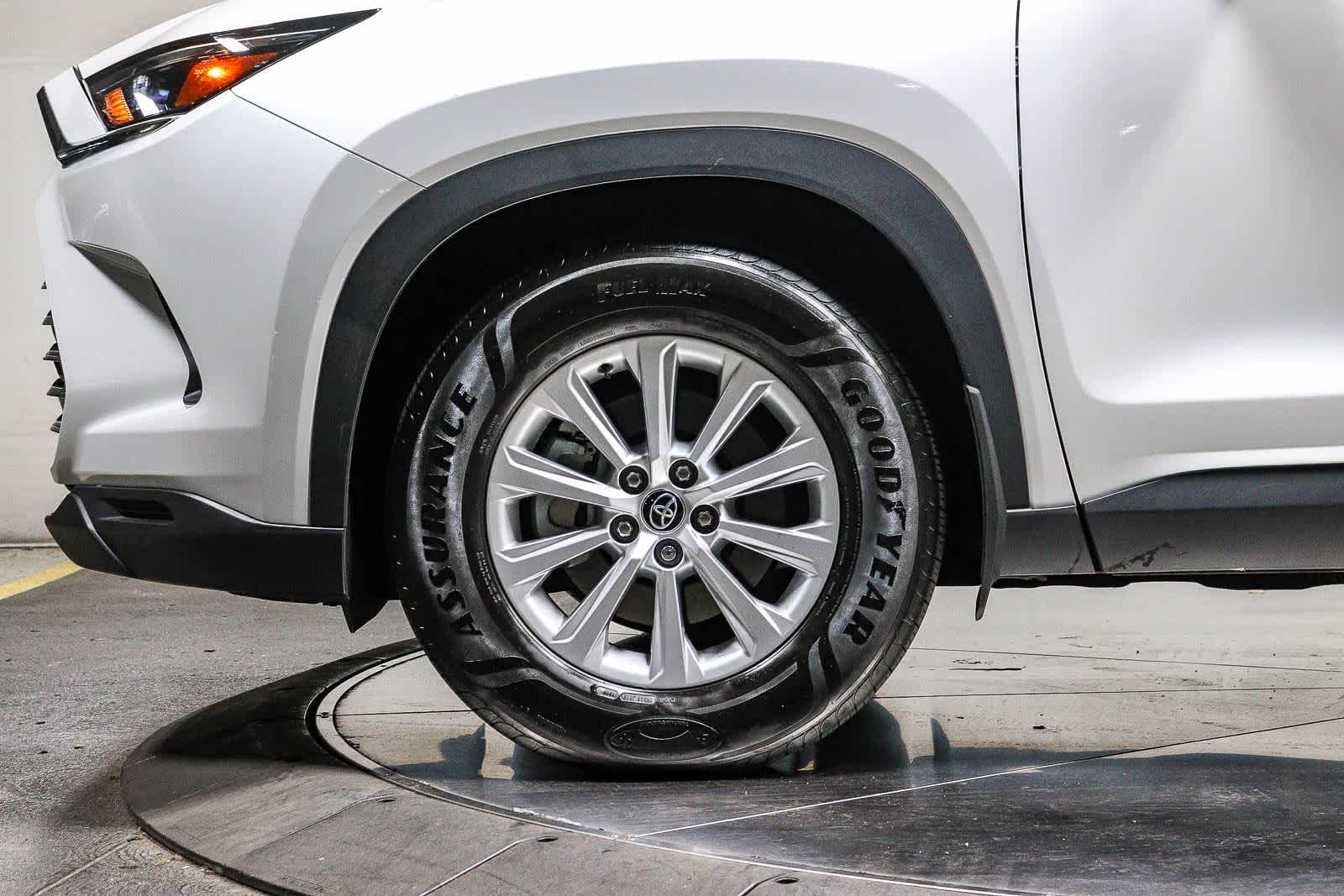 2025 Toyota Grand Highlander Hybrid XLE