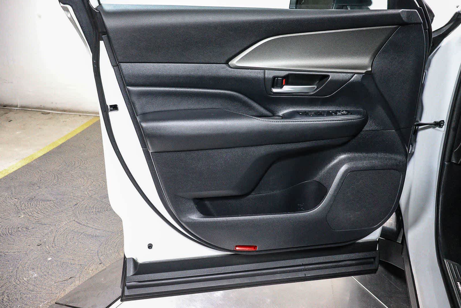 2025 Toyota Grand Highlander Hybrid XLE
