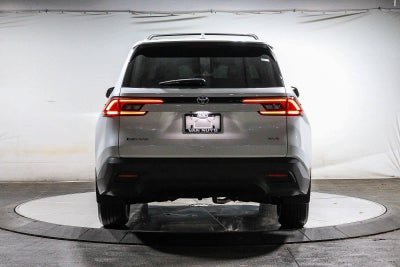 2025 Toyota Grand Highlander Hybrid XLE