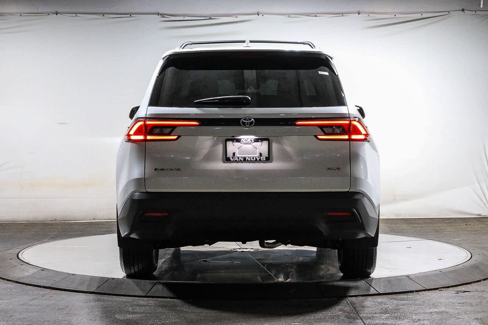 2025 Toyota Grand Highlander Hybrid XLE