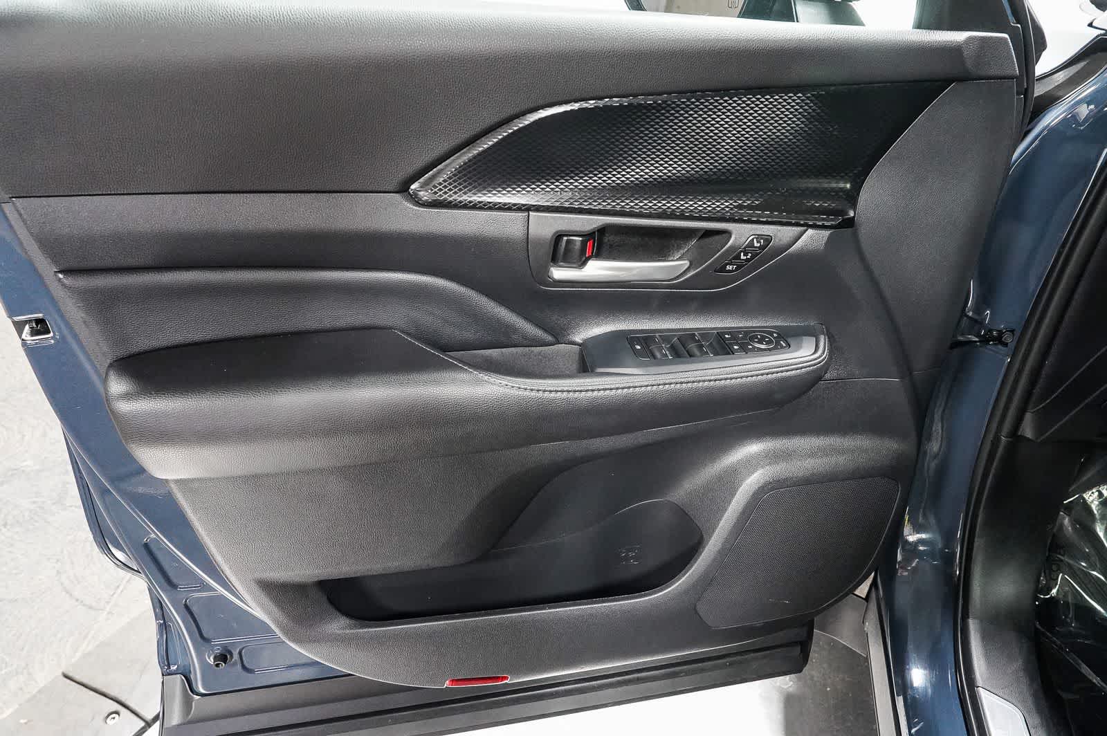 2025 Toyota Grand Highlander Hybrid MAX Limited