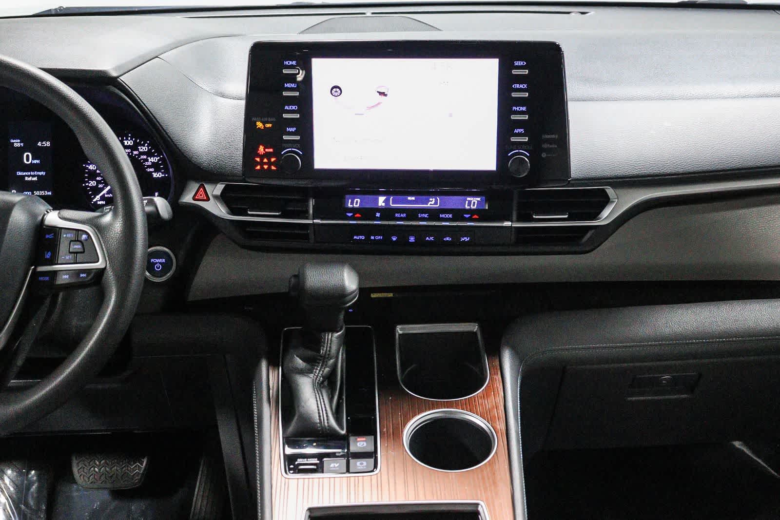 2021 Toyota Sienna LE