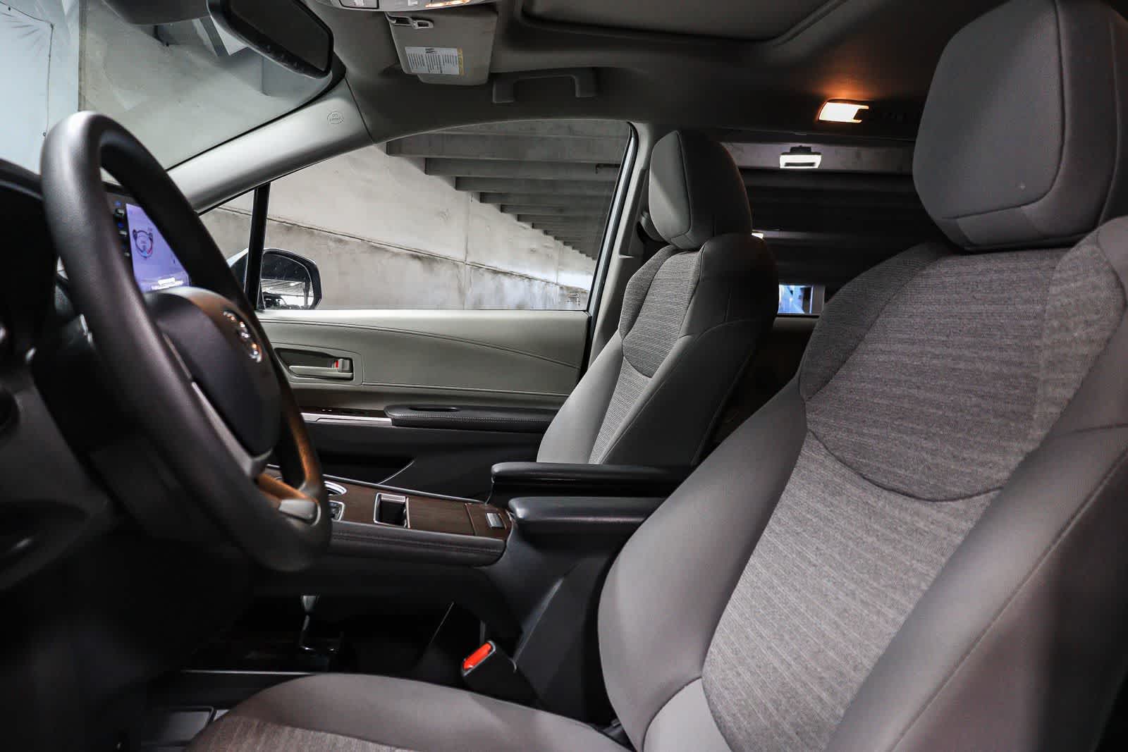 2021 Toyota Sienna LE