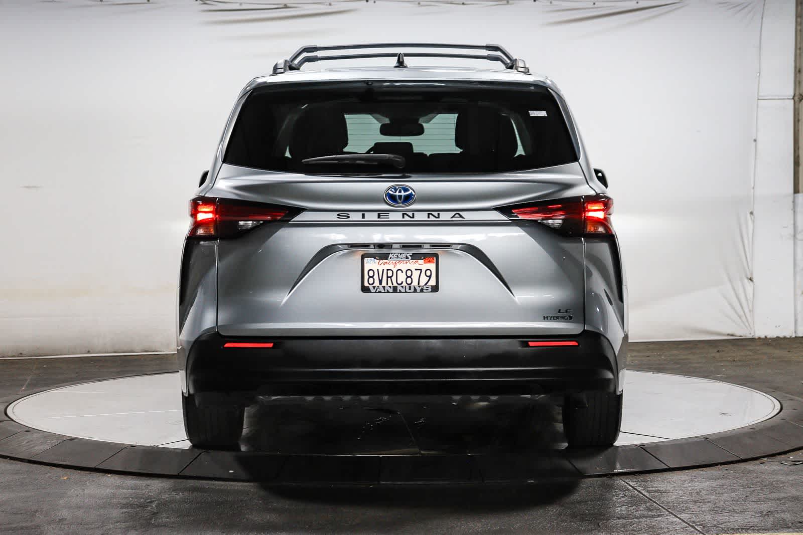 2021 Toyota Sienna LE