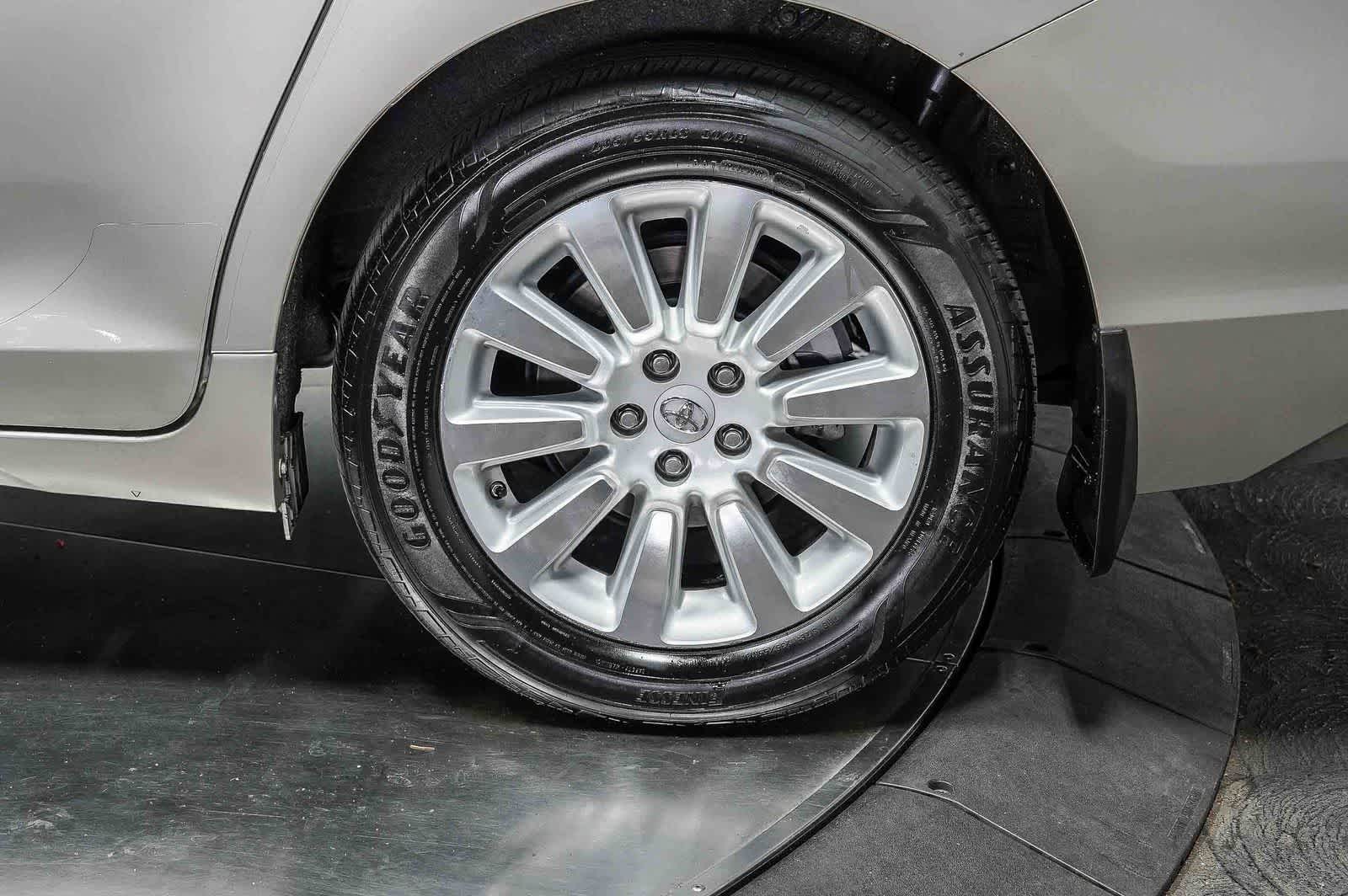 2016 Toyota Sienna XLE