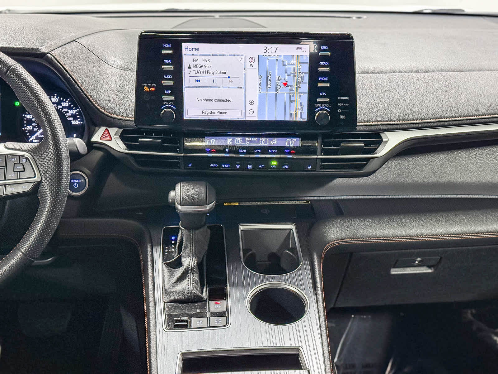 2023 Toyota Sienna XSE
