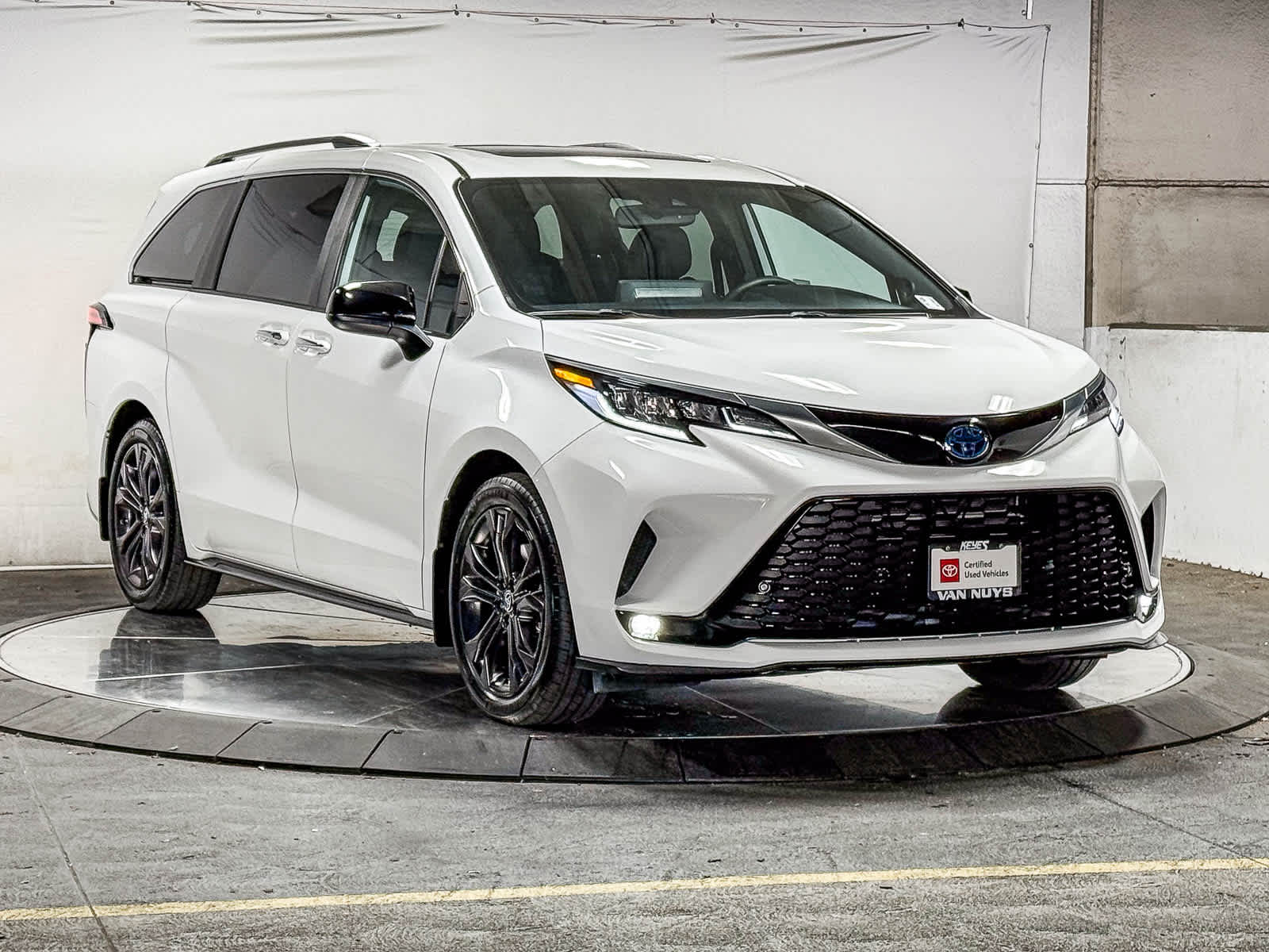 2023 Toyota Sienna XSE