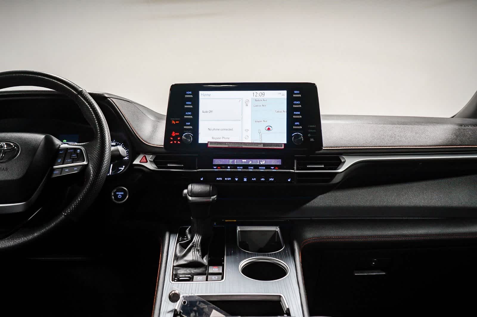 2024 Toyota Sienna XSE