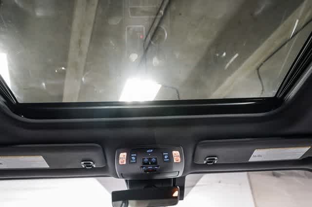 2023 Toyota Sienna Platinum