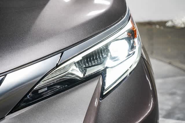 2023 Toyota Sienna Platinum