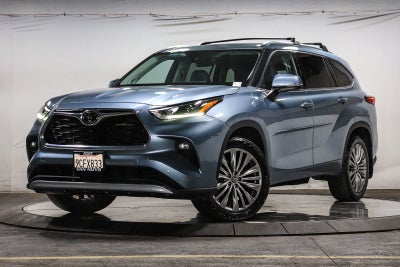 2022 Toyota Highlander Platinum