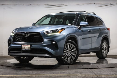 2022 Toyota Highlander Platinum