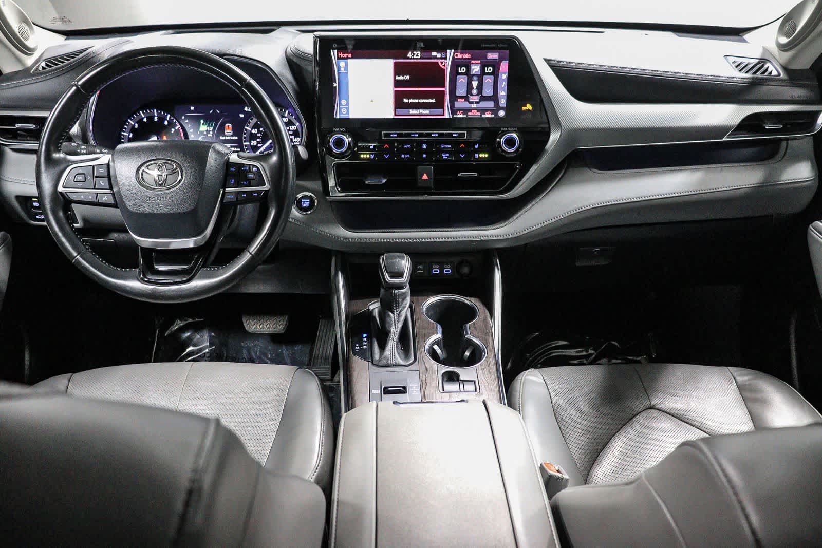 2022 Toyota Highlander Platinum