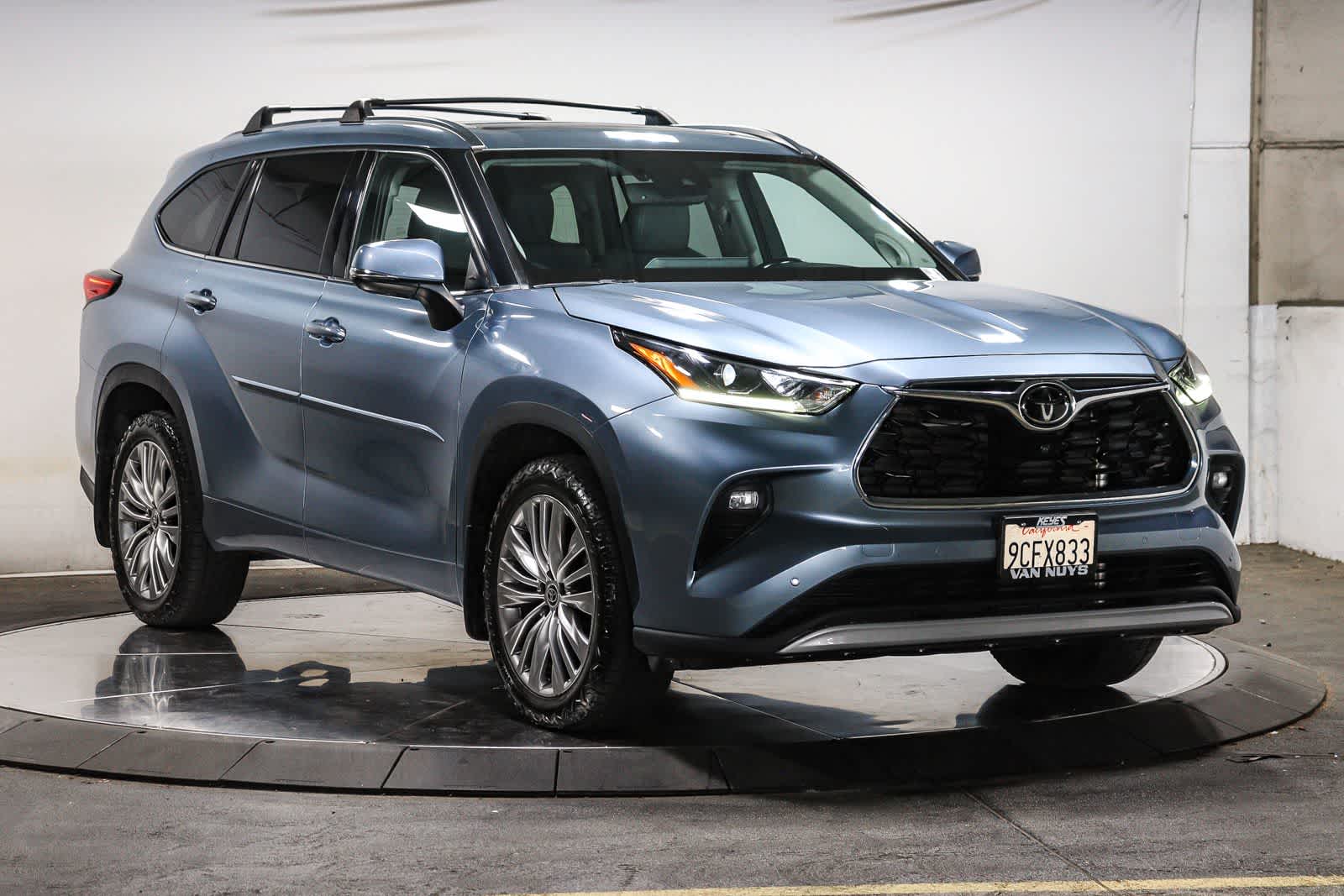 2022 Toyota Highlander Platinum