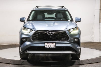 2022 Toyota Highlander Platinum