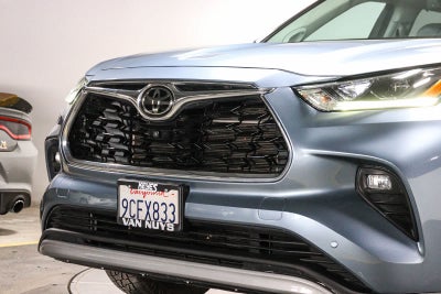 2022 Toyota Highlander Platinum