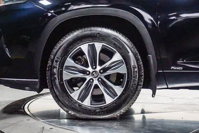 2021 Toyota Highlander Hybrid XLE