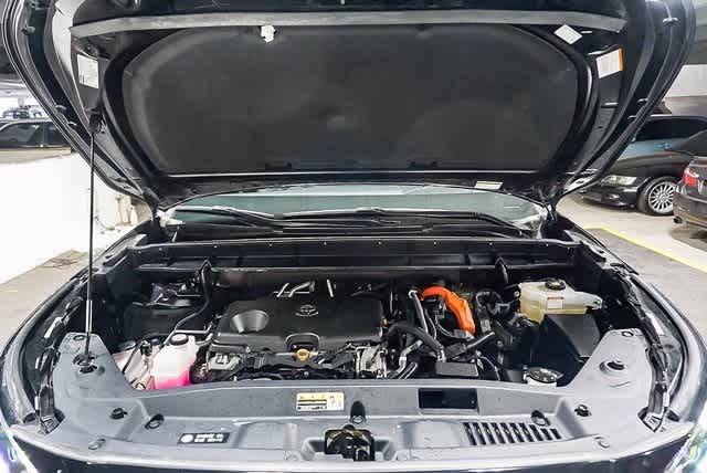 2021 Toyota Highlander Hybrid XLE