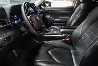 2021 Toyota Highlander Hybrid XLE