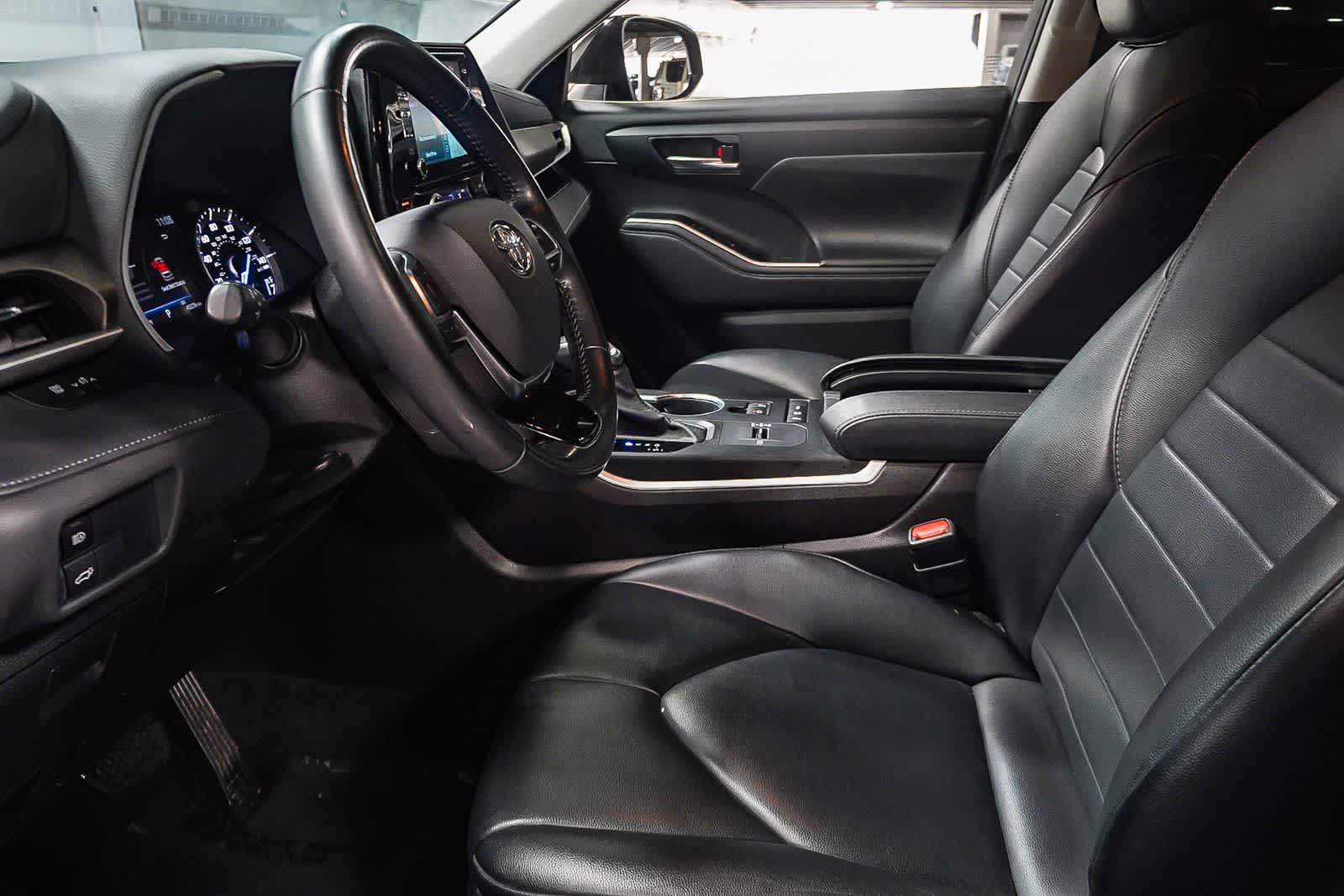 2021 Toyota Highlander Hybrid XLE