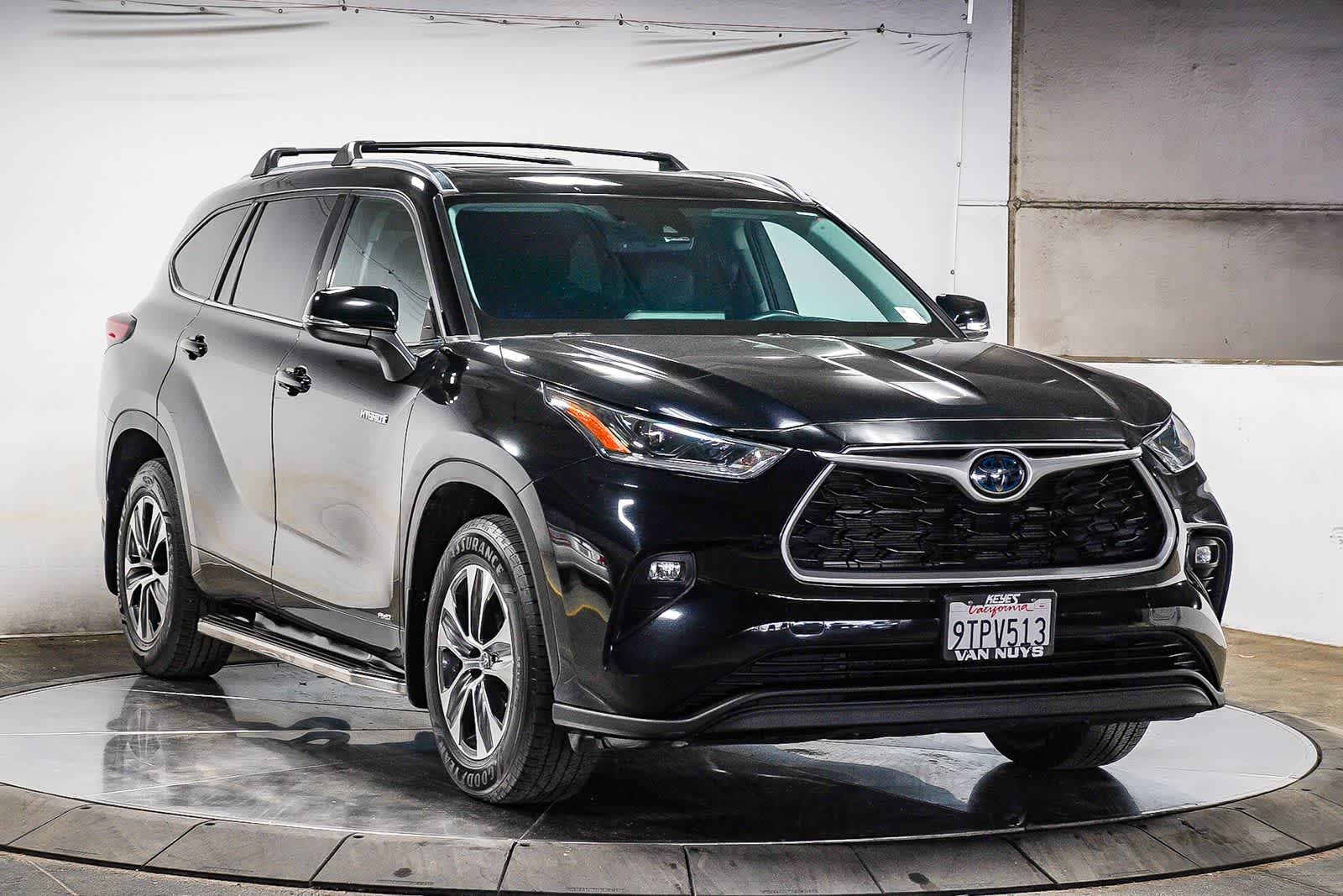 2021 Toyota Highlander Hybrid XLE