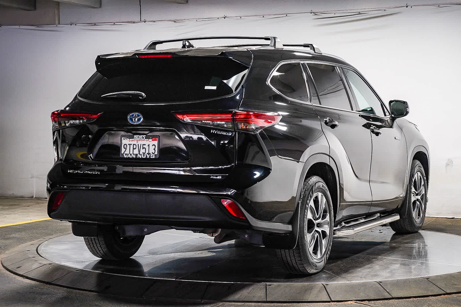 2021 Toyota Highlander Hybrid XLE