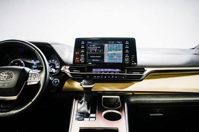 2022 Toyota Sienna XLE