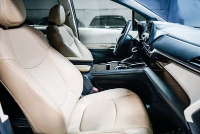 2022 Toyota Sienna XLE