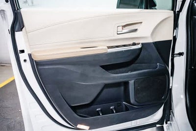 2022 Toyota Sienna XLE