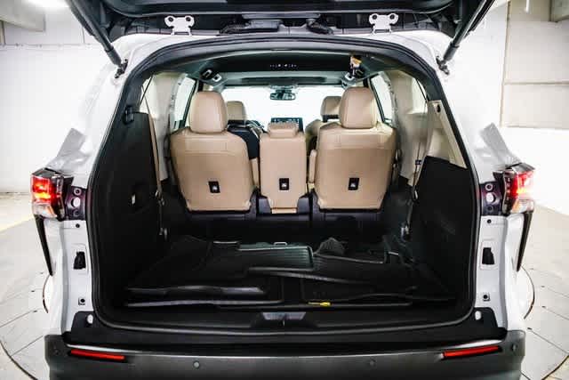 2022 Toyota Sienna XLE