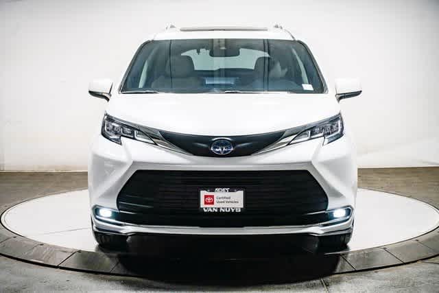 2022 Toyota Sienna XLE