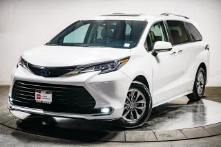 2022 Toyota Sienna XLE
