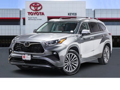 2025 Toyota Highlander Hybrid Limited 25th Edition