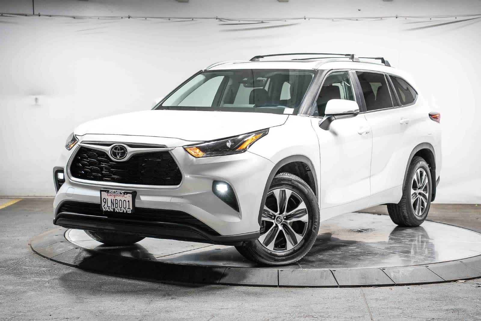 2024 Toyota Highlander XLE