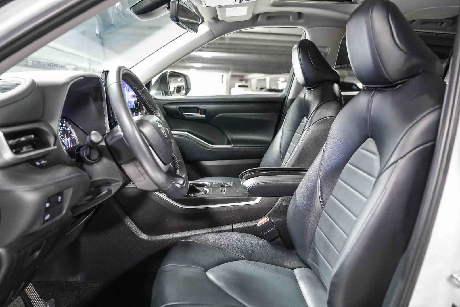 2024 Toyota Highlander XLE