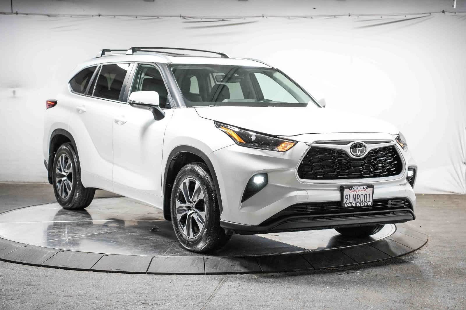2024 Toyota Highlander XLE
