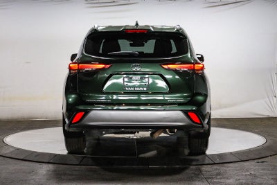 2023 Toyota Highlander Platinum