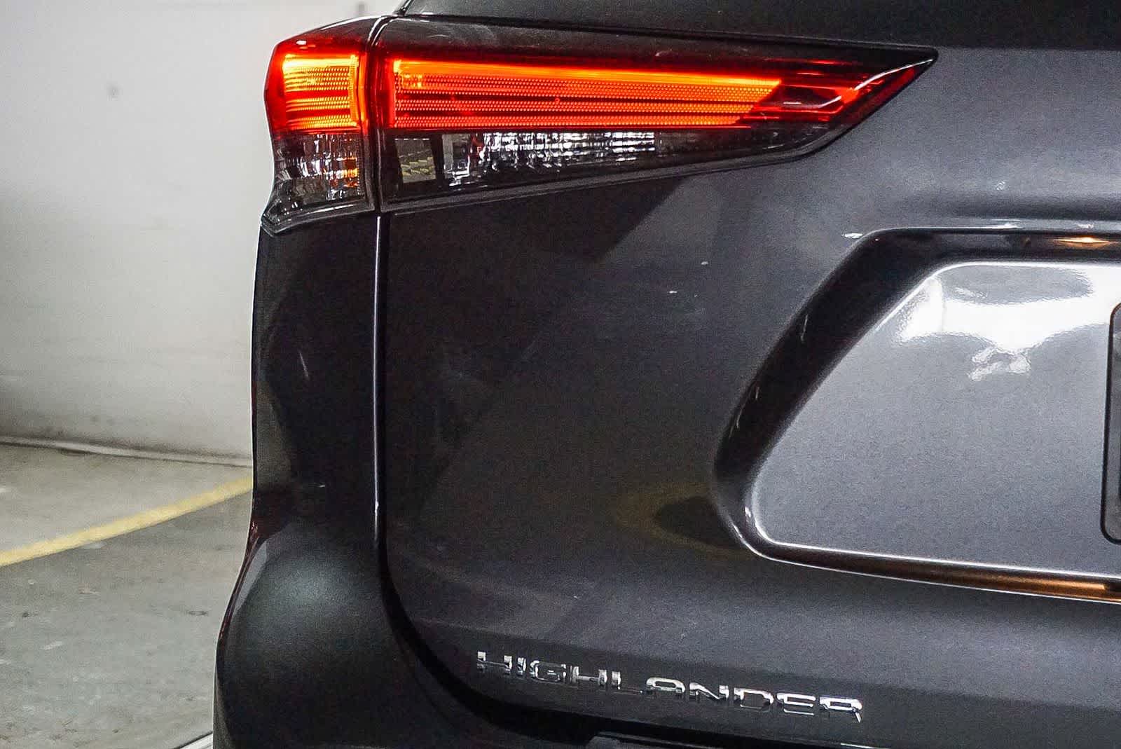 2023 Toyota Highlander Platinum