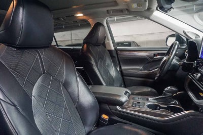 2023 Toyota Highlander Platinum