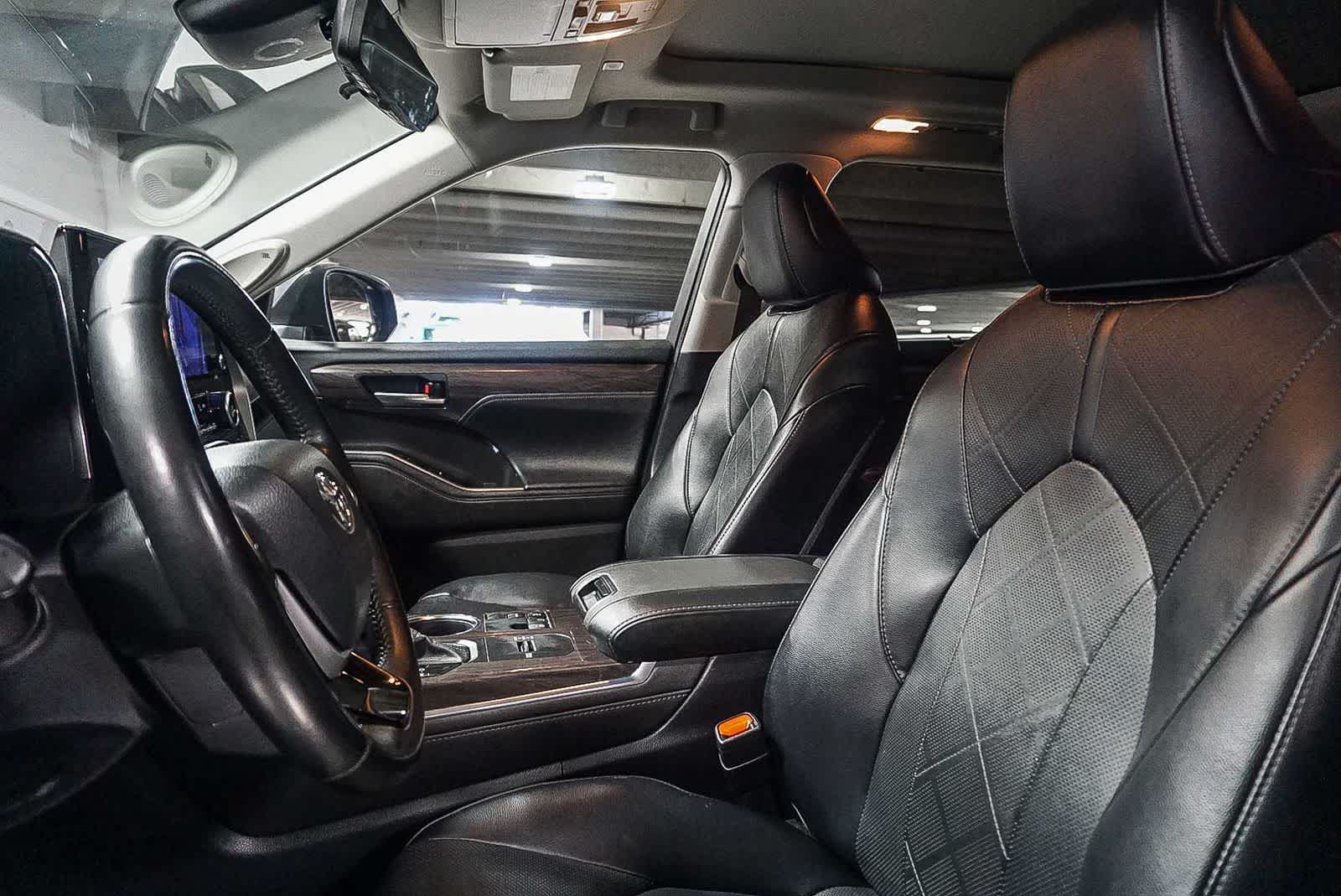 2023 Toyota Highlander Platinum