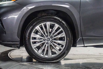 2023 Toyota Highlander Platinum