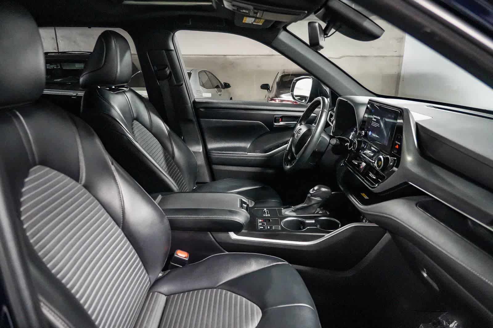 2023 Toyota Highlander XSE